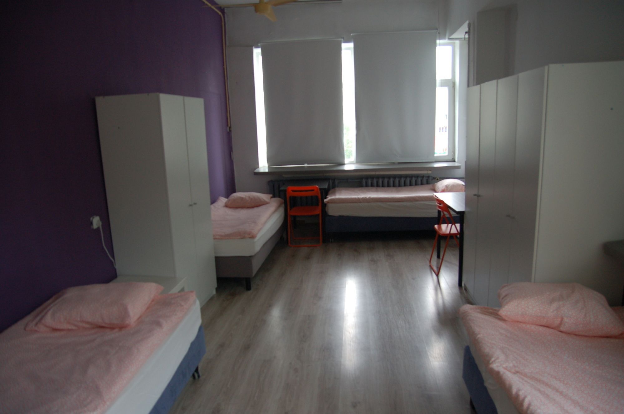 Hostel Family Erasmus Center Warszawa Exteriör bild